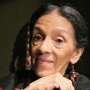 Lucy Martínez als Madre de Adolfo