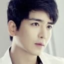 Jung Chan-sung als Guard Commander