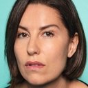 Nadia Nouamani als Liv