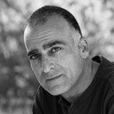 Yoram Toledano als Nimrod Klein