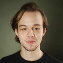 Lucas Booth als Jeffrey
