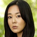 김윤진 als Jeong-hye Hong