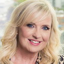 Carol Kirkwood als Presenter