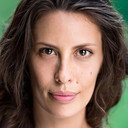 Ruth Tinker als London - Olympic Broadcast Announcer