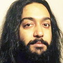 Kim Thayil als Himself - Soundgarden Guitarist (uncredited)