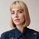 Laura Hayden als The Wonder Four