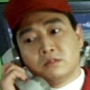 丸山謙一郎 als Newspaper Reporter