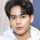 พิชญุตม์ ชัชวาลย์สมบัติ als Aksorn
