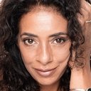 Manal Awad als Manal
