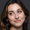 Luana Nastas als Isabel 'Bel' Lima Alves