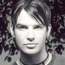 Courtney Taylor-Taylor als Man at Party