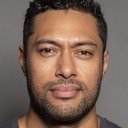 Uli Latukefu als Nicky Salapu