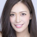 Chiaki Hiratsuka als Woman at Nightclub with James