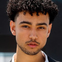 Archie Madekwe als Paul