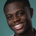 Akili McDowell als Drew