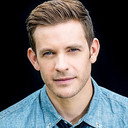 Bryce Johnson als Derek O'Grady