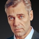 Михаил Хмуров als Otets Alisy