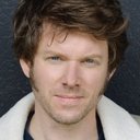 Steffen Schroeder als Sean Ribot