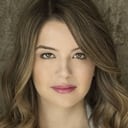 Ana Carolina Grajales als Charlotte