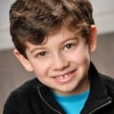 Ethan Caminsky als Luke 6 & 8 years old