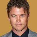 Luke Hemsworth als Agent Elkin