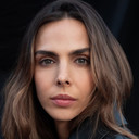 Manuela Valdés als Mabel