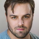 Dan Holloway als Mike Tipping