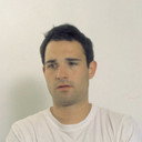 Gordon Skilling als Farrel