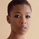 Samira Wiley als Agent Annie Bell