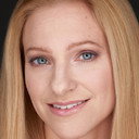 Faye Bradbrook als Bronia's Maid