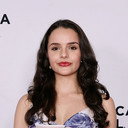 Fabiola Brown als Lola