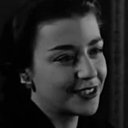 Fatma Bilgen als Emel Güneş