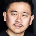 Aljin Abella als Campbell