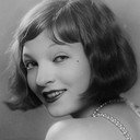Marjorie Peterson als Stenographer