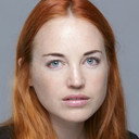 Roxanne Prentice als Noah Interviewer