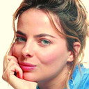 Paolina Biguine als Deborah White