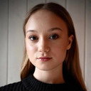 Kiwi Casslind als Jackie