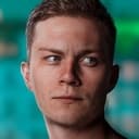 Jeppe Fogsgaard als Johnnie Allen