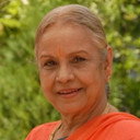 Radha Kumari als Ananda Naidu's sister