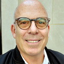 Doug Bowser als Self (archive footage) (uncredited)