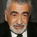 Yorgo Voyagis als Manolis