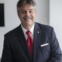 Roberto Vigoreaux als Newsman