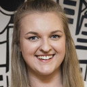 Jenni Poikelus als 