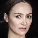 Funda Rosenland als Aydan