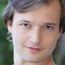 Brandon Lessard als Butler