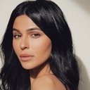 Teni Panosian als Ashley