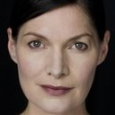 Kate Forbes als Ira's Mother