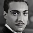Héctor Coire als Humberto Salazar