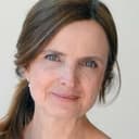Clara Carvalho als Sônia