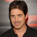 Zach Galligan als Man Stabbed with Pool Stick (uncredited)